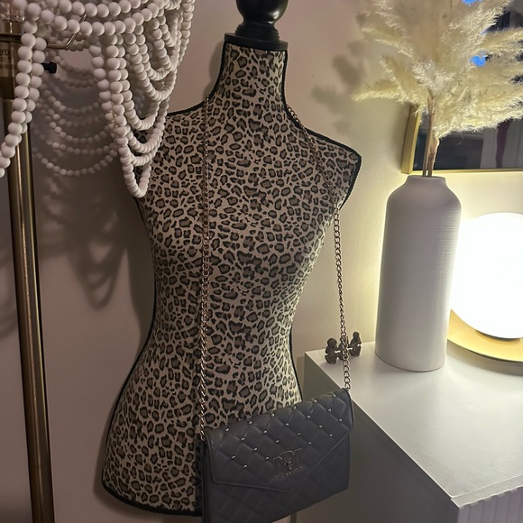 Badgley Mischka Purse Gray and Gold - Picture 10 of 13